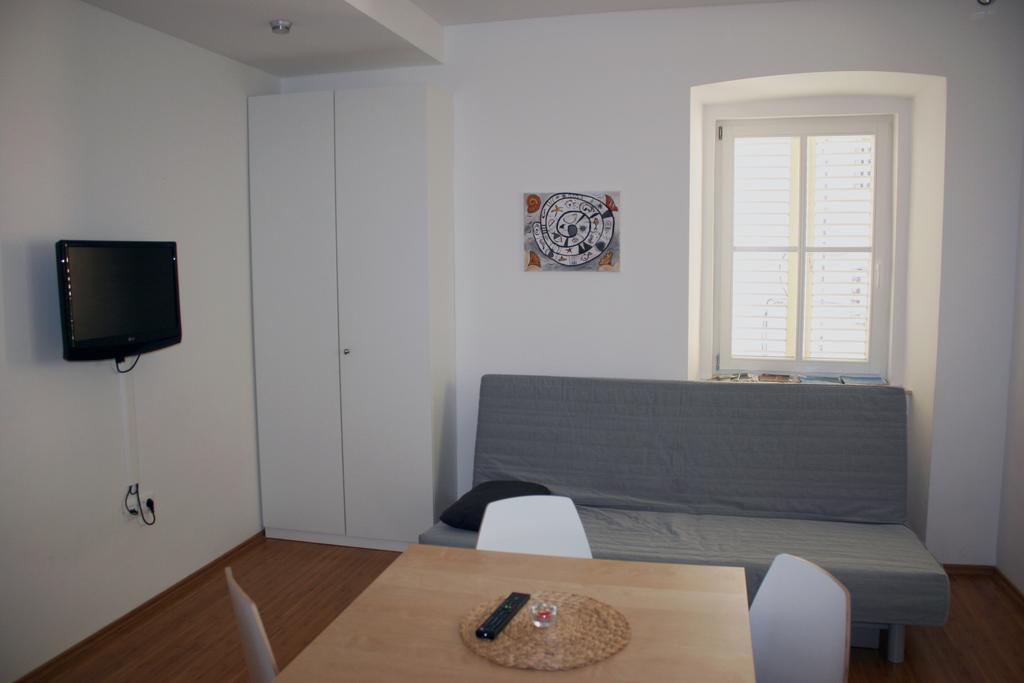 Park Apartments 이졸라 외부 사진